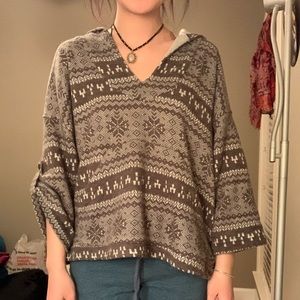 Hoodie / drug rug / sweater